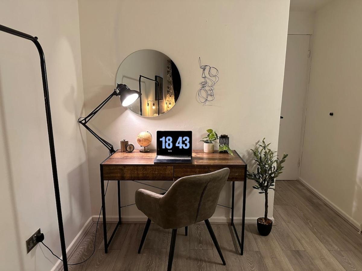 Spacious And Modern Flat In Archway London Kültér fotó