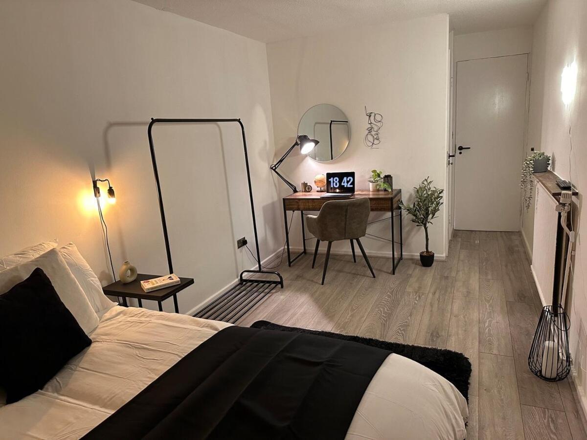 Spacious And Modern Flat In Archway London Kültér fotó